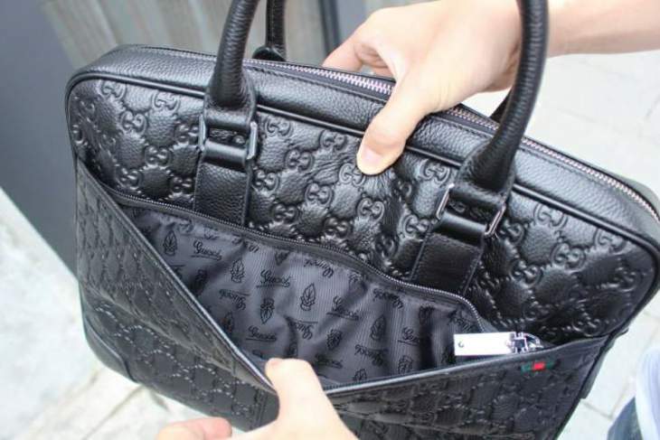 Picture of Gucci Mens Bags _SKUfw167605663fw